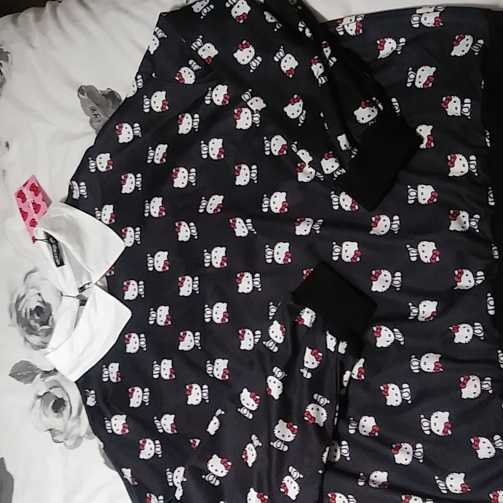 Hello kitty long sleeve top